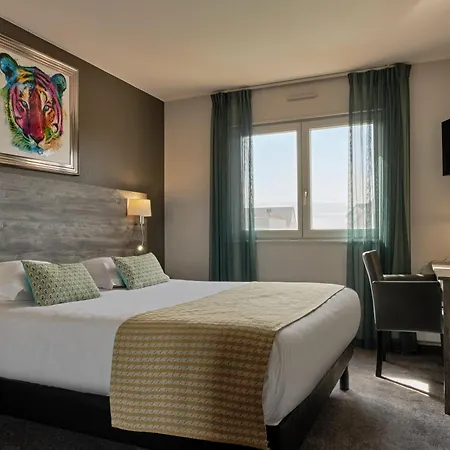 Restaurant Crystal ホテル エルスタン