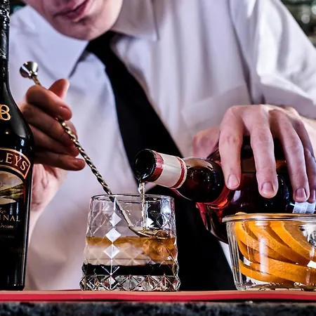 ホテル Restaurant Crystal エルスタン