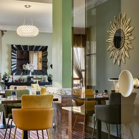 Hotel Restaurant Crystal 3*