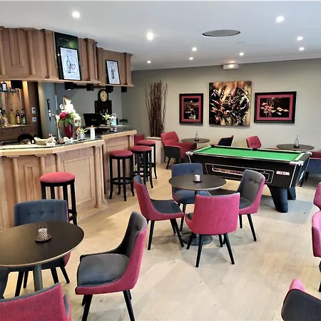 Hotel Restaurant Crystal 3*