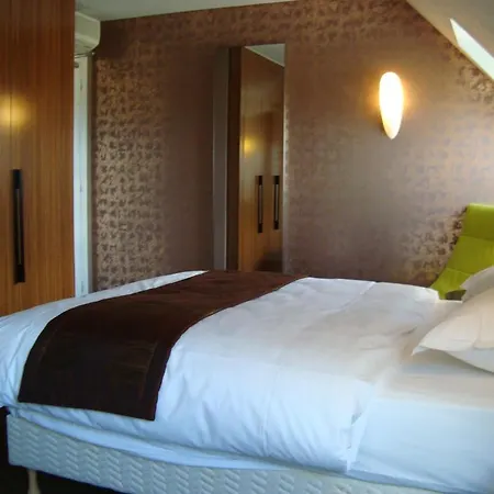 Restaurant Crystal Hotel 3*