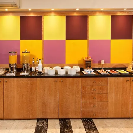 Restaurant Crystal Hotel 3*
